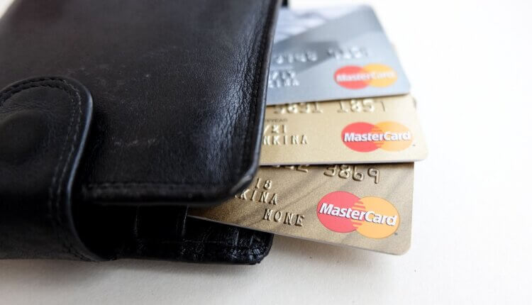 banking-4896671_1280